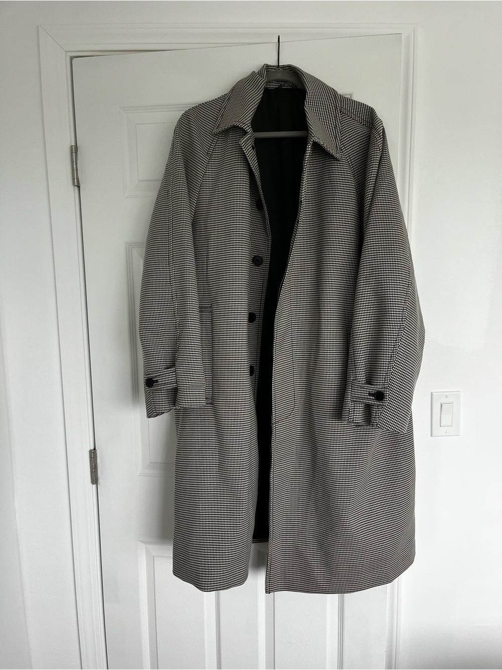 H&M houndstooth coat - Picture 2 of 3